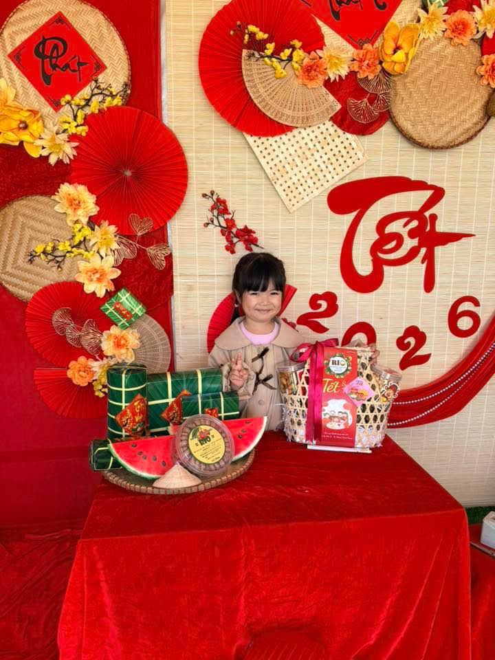 Gian hàng Tết Rio Macca tại cơ sở Lâm Hà